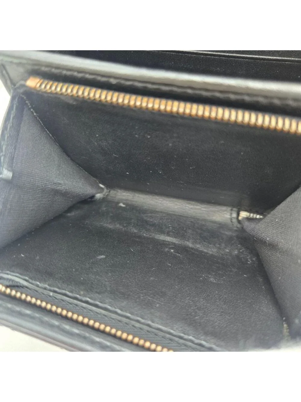 Gucci Fold Wallet GG Marmont Quilted Black